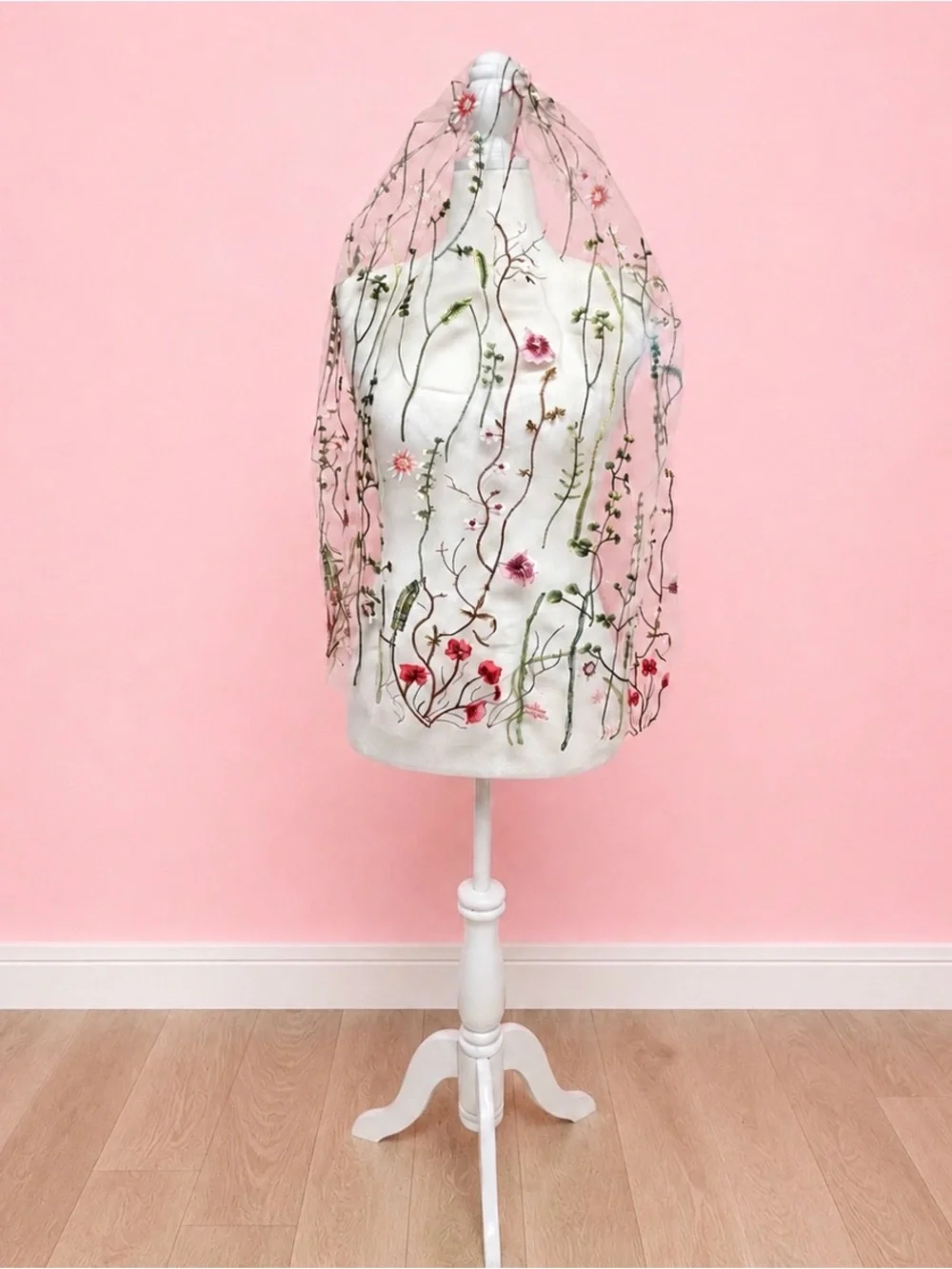 Floral Embroidered Wedding Veil- Single Tier with Metal Comb